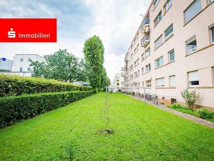 Niederrad - Uni Campus: Attraktive Dreizimmerwohnung (WG-geeignet) mit Balkon