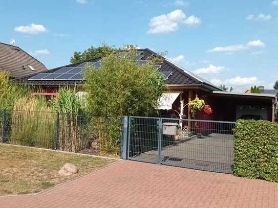 Gepflegtes Einfamilienhaus im Bungalow-Stil naturnah in Haldensleben