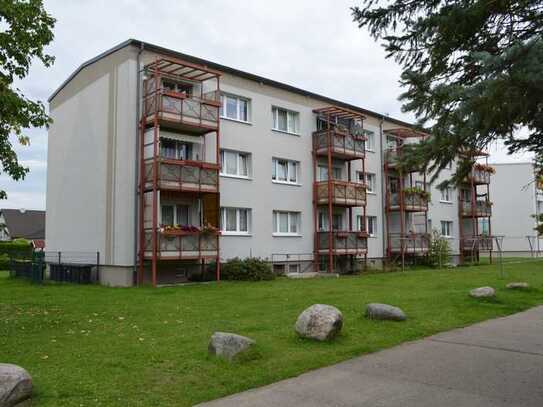 Mehrfamilenhaus mit 12 Wohneinheiten mit Balkon auf 1.856 m² Grundstück mit Baumöglichkeit