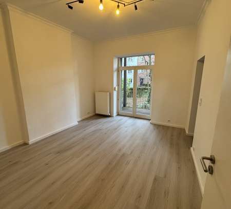 Studenten und Singles aufgepasst - Zweizimmerwohnung mit Einbauküche und Balkon/Gartenmitbenutzung