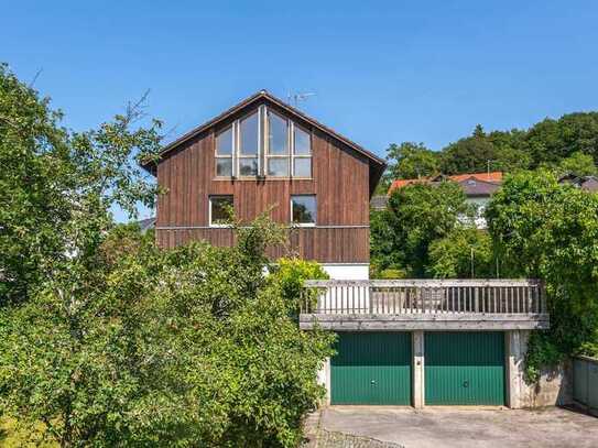 Einfamilienhaus zur Modernisierung mit Traumblick und Entwicklungsoptionen