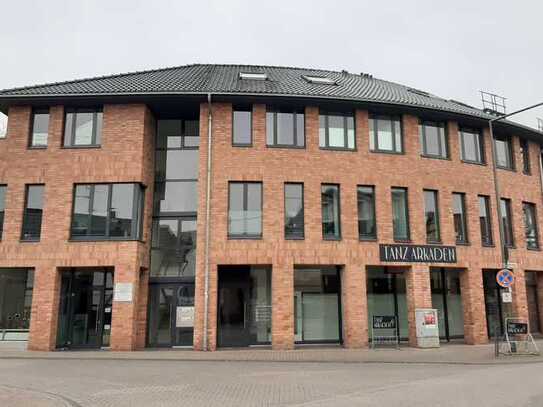 Tiefgaragenstellplatz im Zentrum von Rondorf zu vermieten