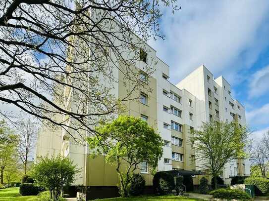 DREIEINHALB-ZIMMER-WOHNUNG IN HANNOVER-SAHLKAMP