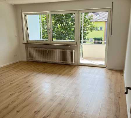 Helle, frisch sanierte 3-Zimmer-Wohnung