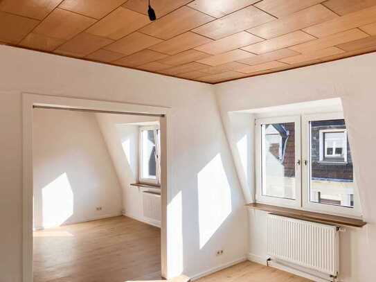 Attraktive und helle 2,5-Zimmer-Wohnung ab sofort