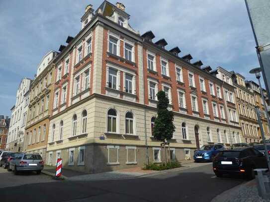 vermietete 4 Zimmer Dachgeschoss Wohnung im Zentrum von Plauen