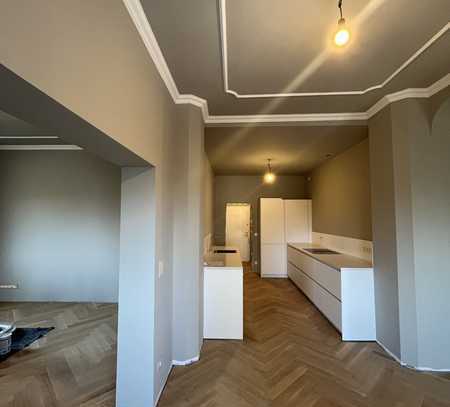 Erstbezug nach Sanierung - Traumhafte Maisonette-Dachgeschosswohnung gegenüber Goethe-Universität
