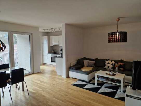 2-Zimmer-Wohnung mit gehobener Innenausstattung mit Balkon und Einbauküche in Lorch