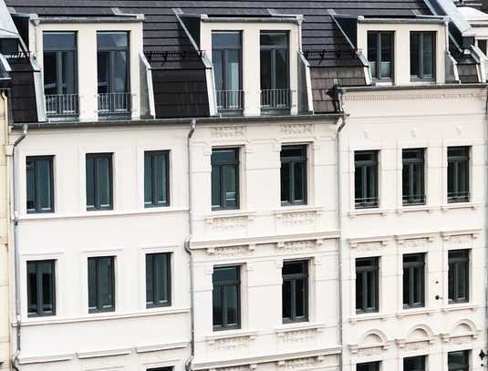 1 Zimmer Wohnung + Empore, Küche , möbliert - Beleuchtung