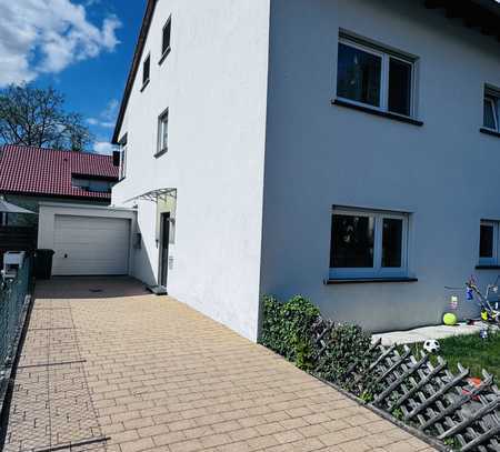 3- Zimmer Wohnung mit Garten und Garage in Sandhausen