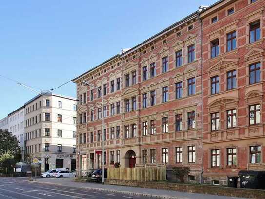 Schöne 2-Zimmer-Etagenwohnung mit Balkon in südlicher Innenstadt