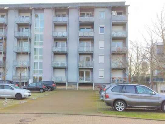 Attraktive 3-Raum-Maisonette-Wohnung mit EB-Küche, Balkon und Aufzug, auf Wunsch TG-Stellplatz