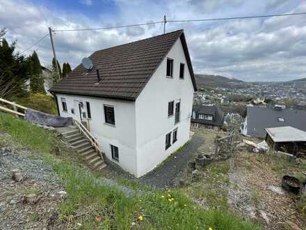 Niederschelderhütte, großzügiges Wohnhaus 2/3 WE 193m² Wfl. Bj. 2002 /für Eigennutzer oder Anleger