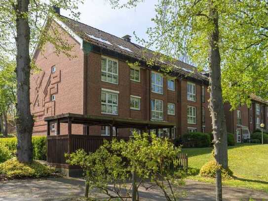 Preetz-Mühlenberg: 3-Zimmer-Wohnung mit Loggia und Carport