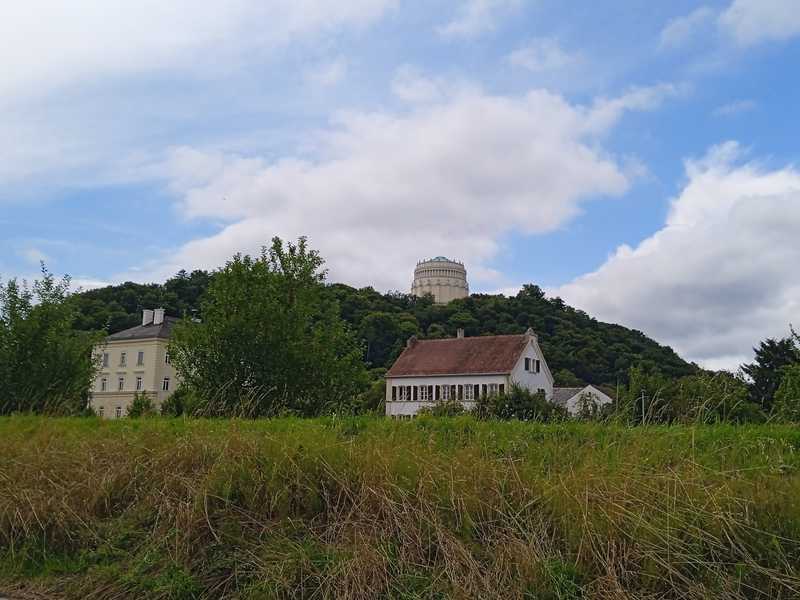                                                               Modernes Wohnerlebnis in bester Lage &ndash; Wohlf&uuml;hlen garantiert.                                                       in Essing (Kelheim)