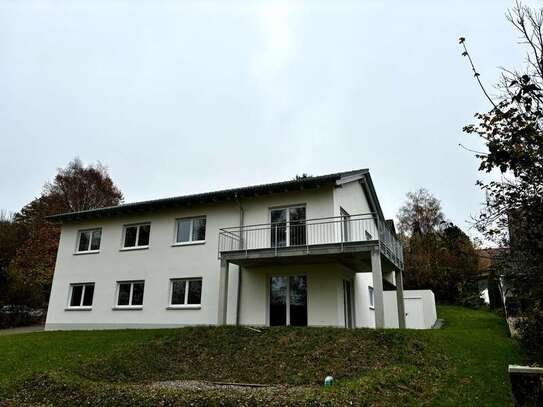 Erstbezug, ansprechende 4-Zimmer-Wohnung mit Balkon in Ochsenhausen