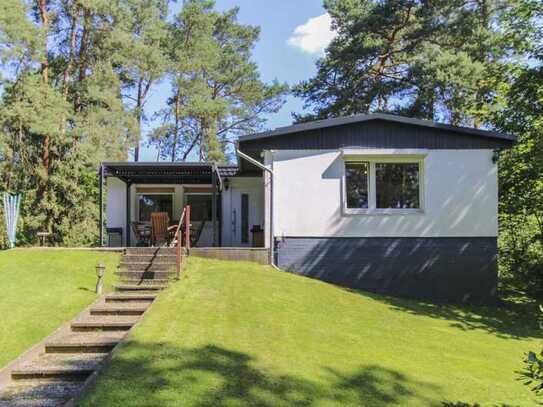 Bungalow in beliebter Wohngegend mit Sauna, Garten und 2 Carports