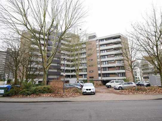 Freie und sanierte 1-Zimmer-Wohnung mit Balkon in Köln-Westhoven