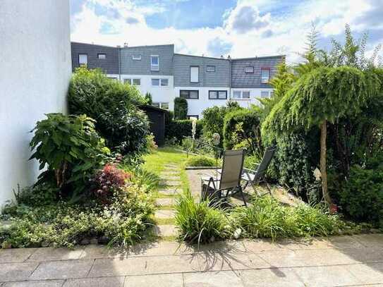 Endlich gefunden! Geräumiges Reihenhaus in ruhiger Lage mit viel Platz für die Familie