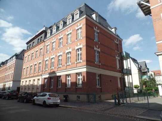 3,0-Zimmerwohnung mit Balkon!