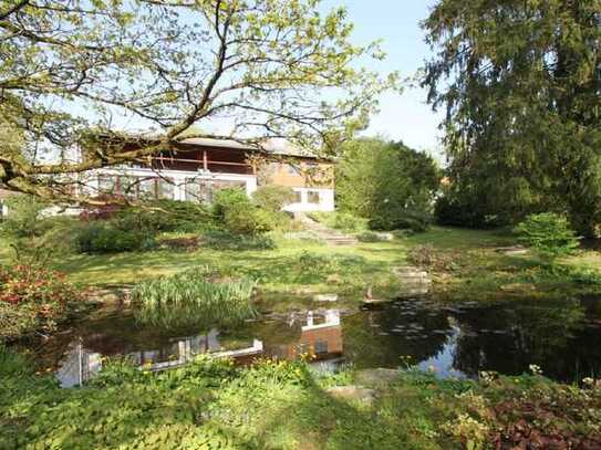 Parkfeeling: Wohnen in Einzellage inmitten von 7.000 m² Parklandschaft