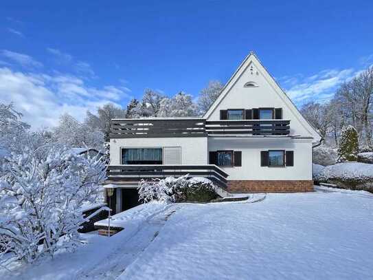 Charmantes Einfamilienhaus mit traumhaftem Garten in Hohenschäftlarn - ideal für Home-Office