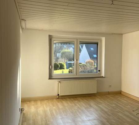 Helle 2,5-Zimmer-Souterrain-Wohnung mit Süd-Terrasse in Sprockhövel