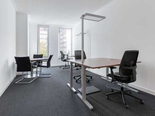 Privater Büroraum für 5 Personen in Regus KuDamm 195