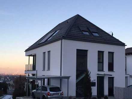 Lichtdurchflutete, modern-großzügige Wohnung in Weinheim-Lützelsachsen - befristet bis Dez. 2025