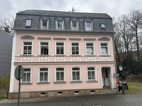 saniertes 3-Familien-Haus mit Balkonen in bester Wohnlage - voll vermietet