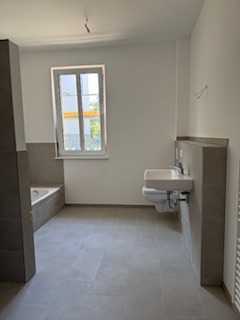 Erstbezug mit Balkon: Schöne 3-Raum-Wohnung mit gehobener Innenausstattung in Bielefeld