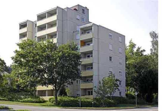 Stop! Geräumige 3-Zimmer-Wohnung mit Balkon (nur mit Wohnberechtigungsschein)