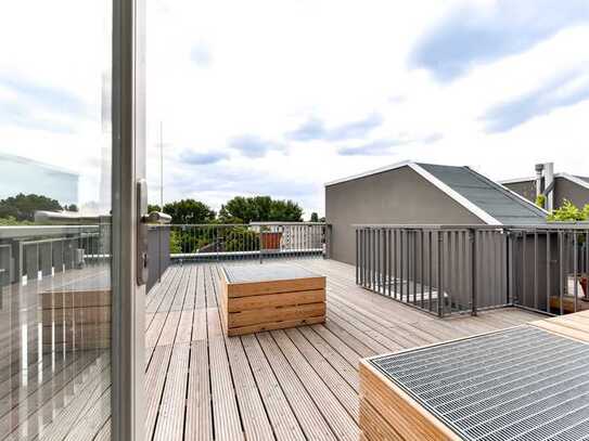 Sonnige sehr große Dachterrasse - Direkt an der Spree in historischem Ambiente