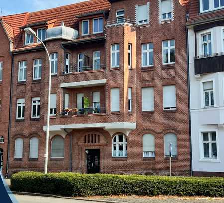 Historisches Mehrfamilienhaus in zentraler Lage!