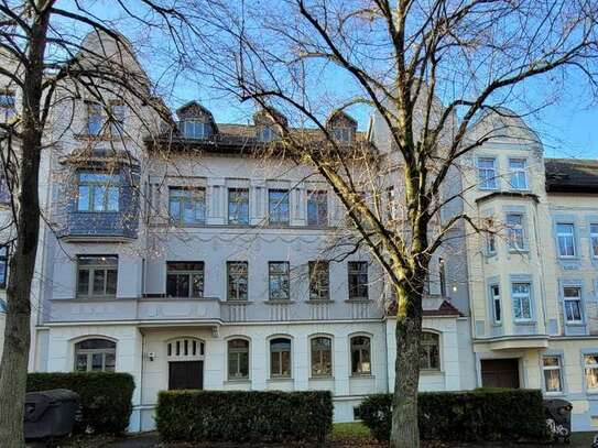 Malermäßig renoviert! Geräumige 2-Raumwohnung mit Balkon in ruhiger Lage (Chemnitz-Gablenz)