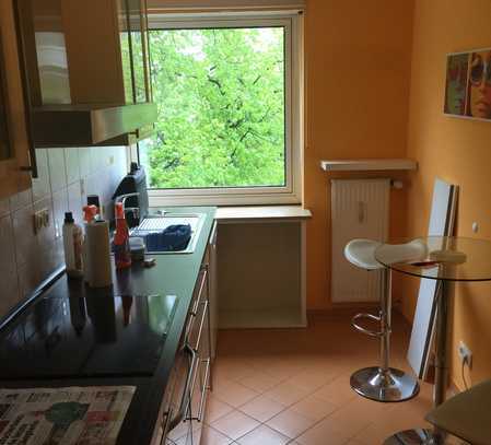 Provisionsfrei - 3 Zimmer, EBK, Bad, Balkon, Abstellraum, Aufzug, Prinzregentenstraße