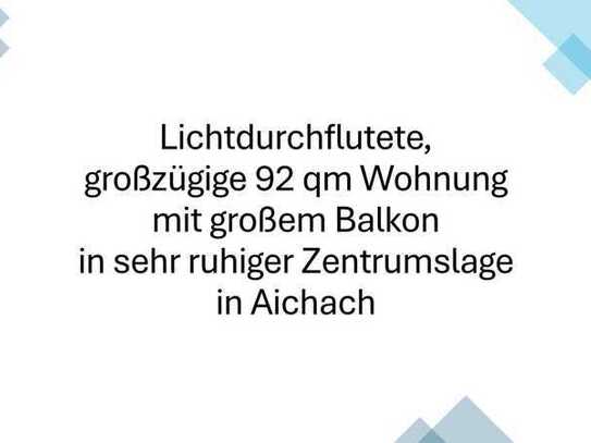 Helle, großzügige 3,5-Zimmer-Wohnung mit freiem Ausblick in zentraler Lage