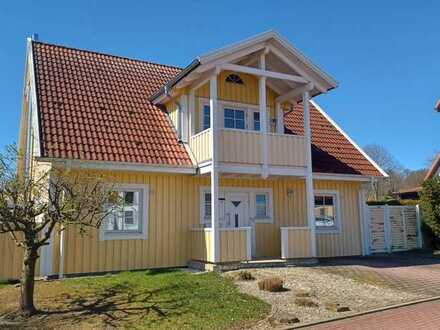 Modernes Einfamilienhaus mit Elektroheizung und 3-fach verglasten Fenstern!