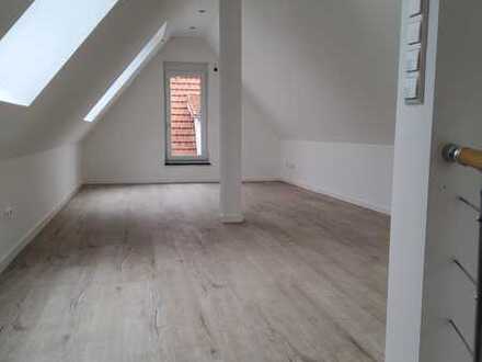 Dachgeschosswohnung mit Galerie - Erstbezug - Ditzingen-Heimerdingen
