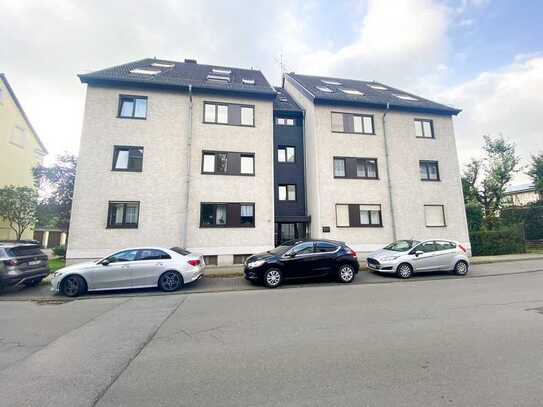 Großzügige 2 Zimmer Eigentumswohnung im 1. Obergeschoss - in Toplage mit sonnigem Süd-West-Balkon un