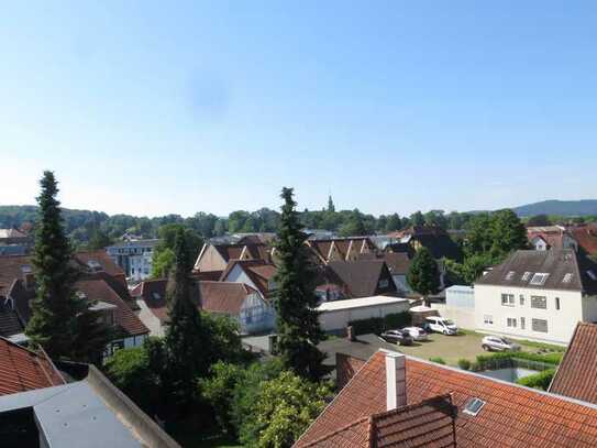 Traumhafte 2-Zimmer-Wohnung mit Süd-Balkon u. EBK in Bückeburg