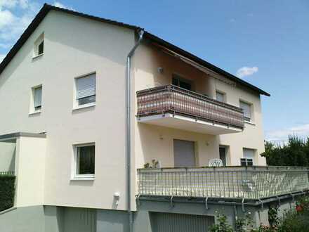 gemütliche und ansprechende 4 Zi/Küche/Bad-Wohnung, mit großer Terrasse, EG, LM-Eschhofen