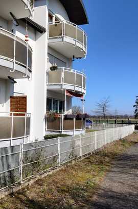 Moderne 3-Zimmer-Wohnung mit Seeblick