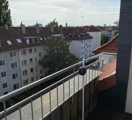 Mitte/Südstadt - Traumhafte 2-Zimmer-Dachgeschosswohnung mit Balkon zu vermieten