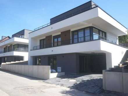 Völksen-Springe : Luxuriöses u. repräsentatives Architektenhaus in Hanglage / NEUBAU-ERSTBEZUG