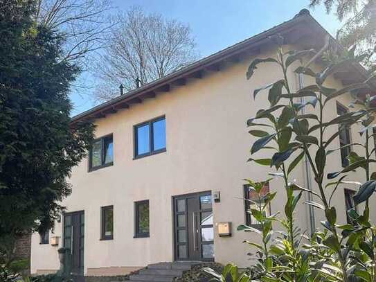 Moderne Doppelhaushälfte in Porta Westfalica - Barkhausen Gute Anbindung und Lage