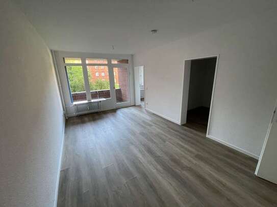 Tolle 2 Zimmer Wohnung mit Balkon in schöner Wohnlage