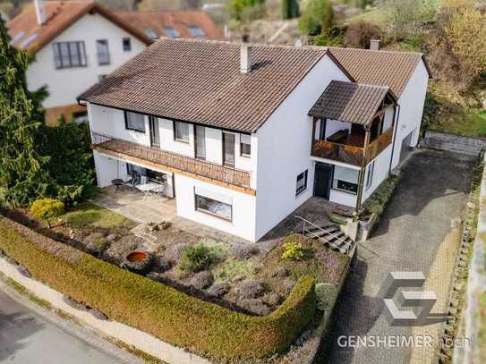 Wohnen in bester Lage: Einfamilienhaus mit idyllischem Garten und traumhafter Aussicht