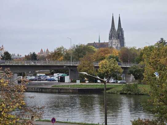 Hochwertige Büroflächen mit Domblick im Regensburger Norden