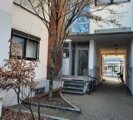 Fantastische Wohnung mit Dachterrasse in Herzen von Sandhausen